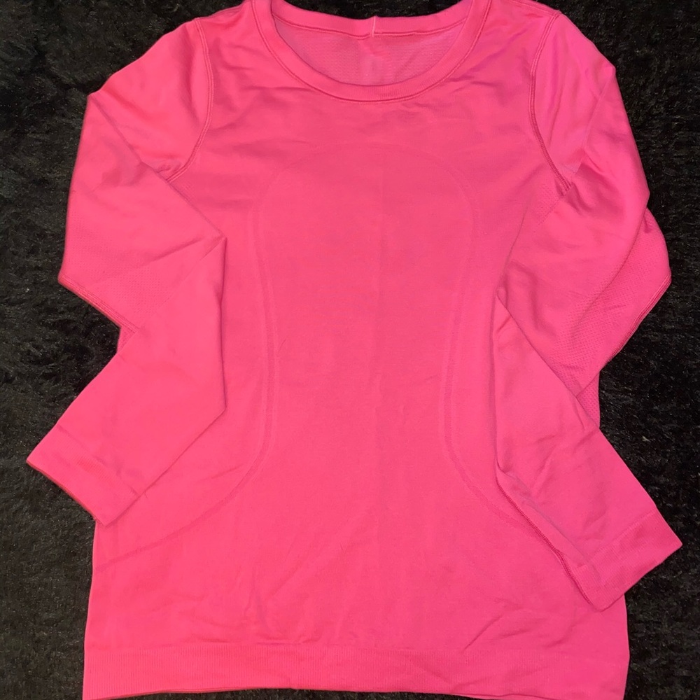SOLD:Pink long sleeve lululemon shirt